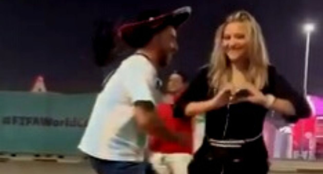 ¡Del odio nace el amor! Mexicanos y argentinos bailan al ritmo de los Ángeles Azules en Qatar
