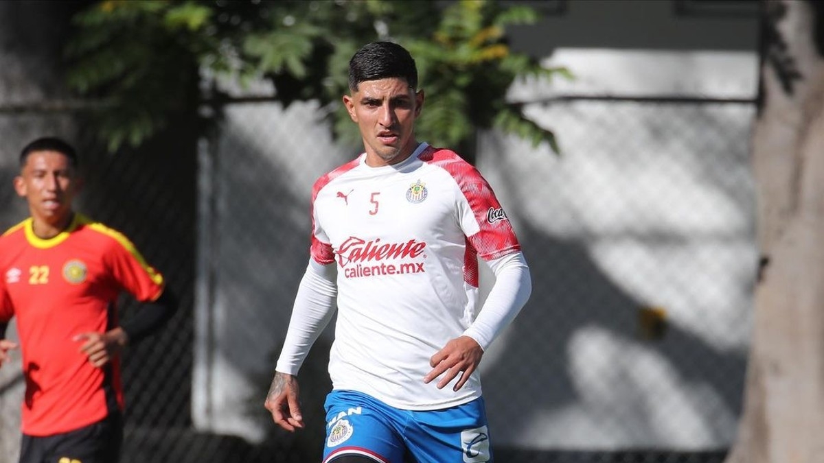 ¿Adiós Pachuca? ‘Pocho’ Guzmán ‘lanza’ guiño a Chivas para que lo fichen