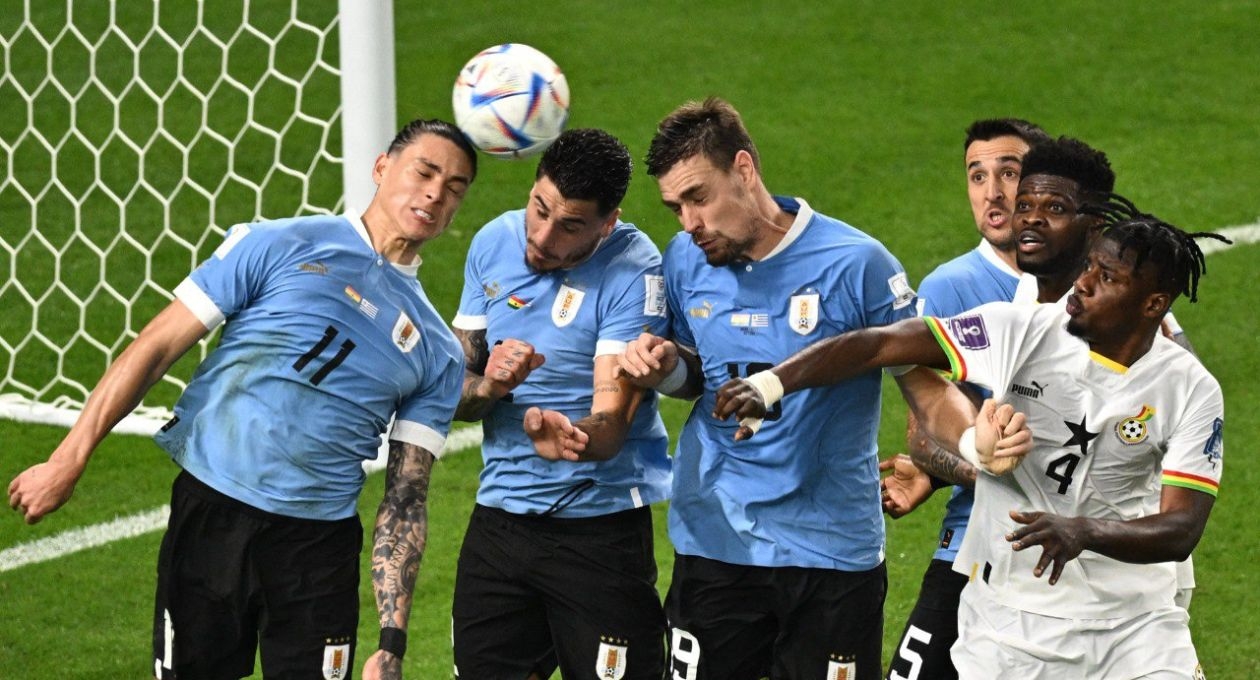 ¡A lo México! Uruguay gana, pero se queda a un gol de avanzar a Octavos de Final