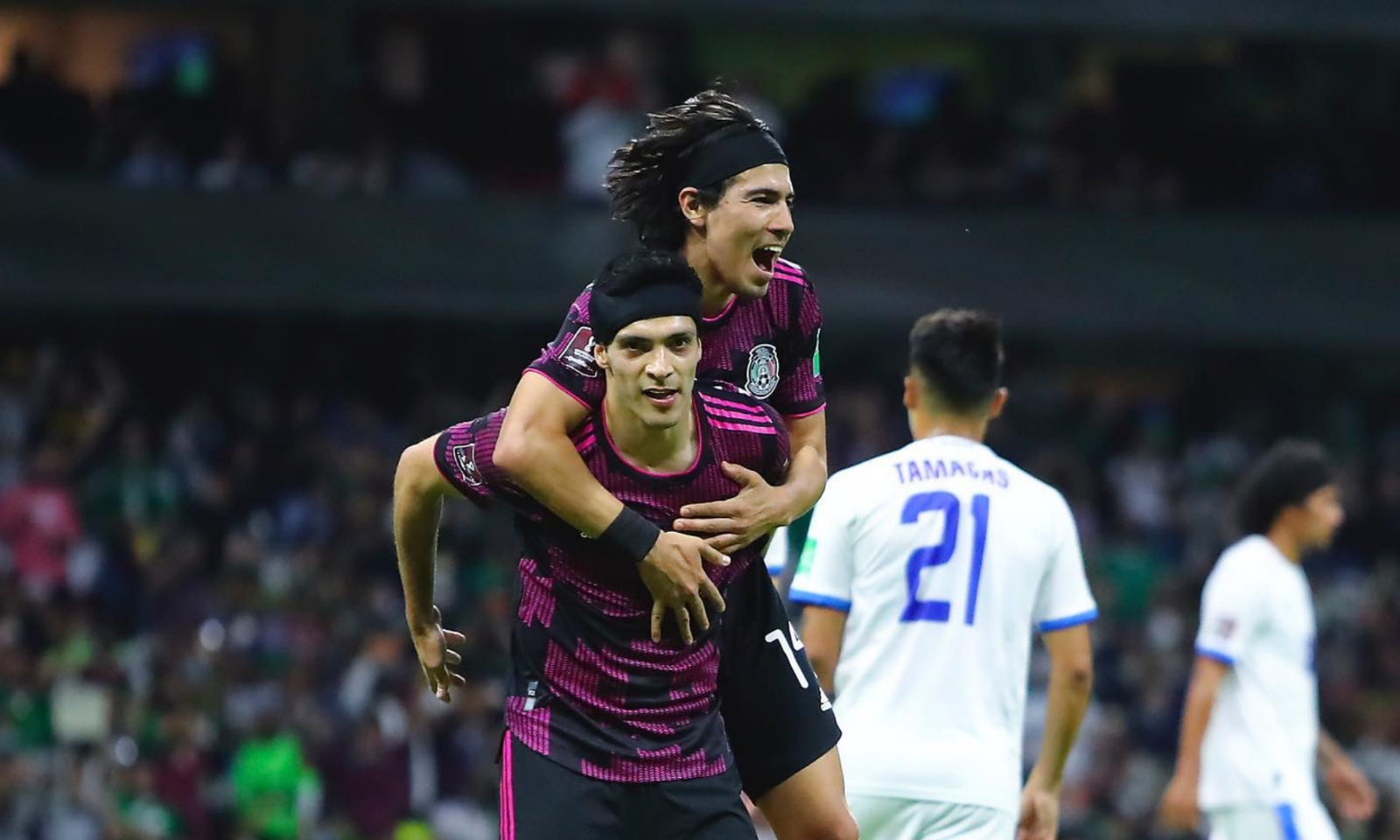 ¡Al Mundial! México gana a El Salvador y acaba como segundo del Octagonal de Concacaf