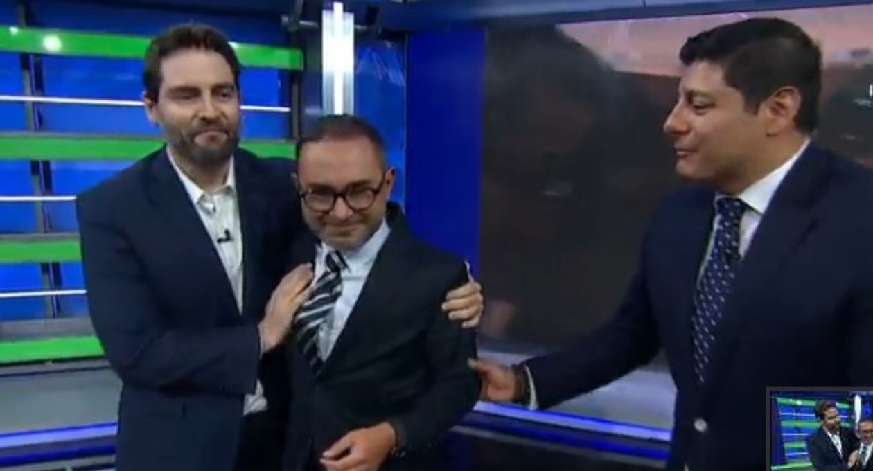 Luis ‘El Furby’ Martínez se despide de TUDN al borde de las lágrimas