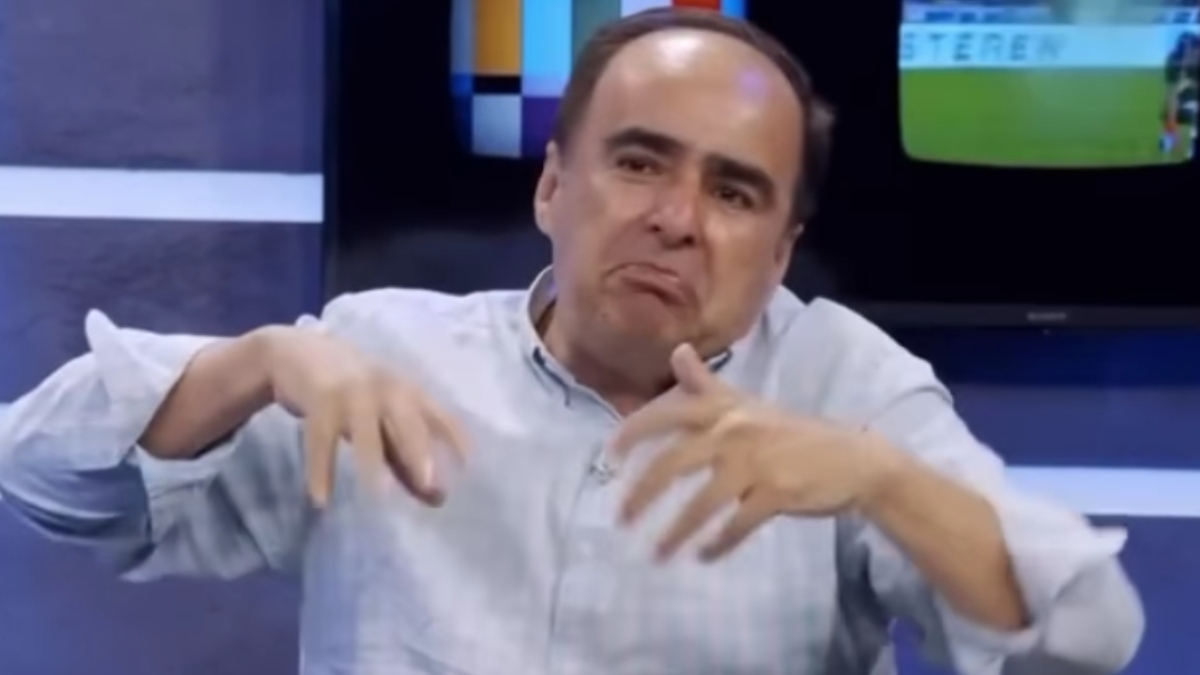 ¡Andaba desatado! David Medrano alburea a la audiencia en plena transmisión | VIDEO