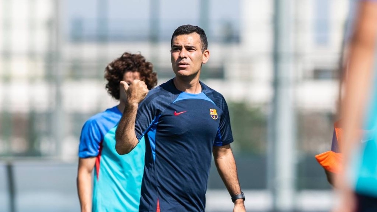 Xavi elogia a Rafa Márquez tras su regreso al Barcelona: “Va a trabajar muy bien”