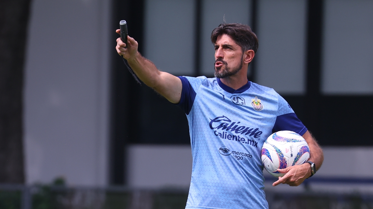 Chivas: Paunovic revela si está peleado con Pocho Guzmán tras empatar con Toluca