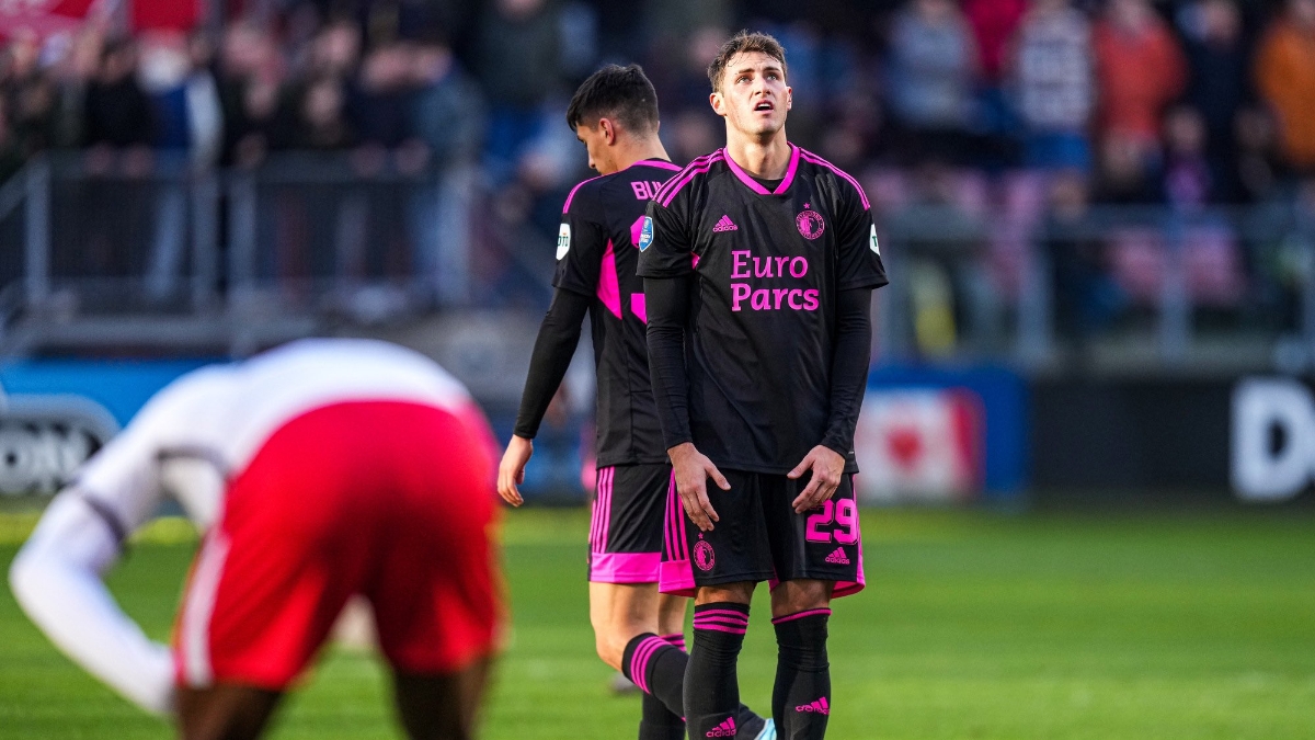 ¡No lo quería! Santiago Giménez revela que DT de Feyenoord le dijo que era malo