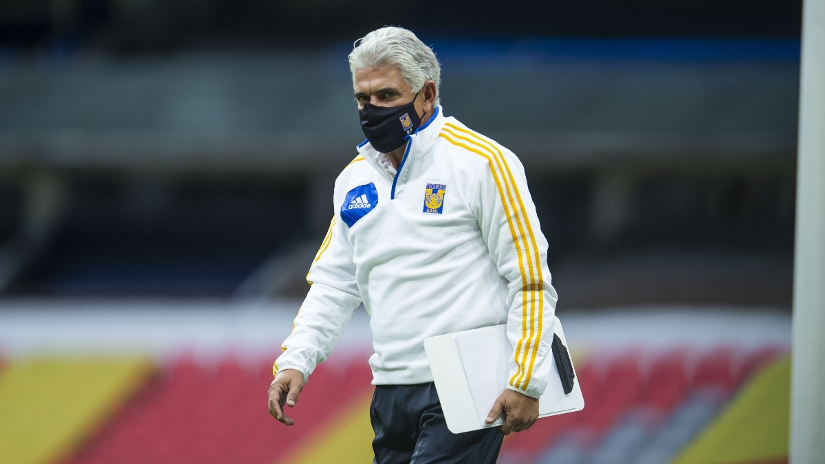 La sorprendente reacción de Tuca Ferretti al saber que le falta dirigir al América