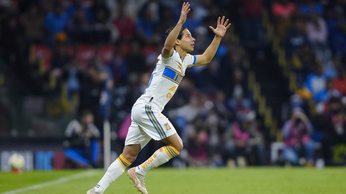 Diego Lainez regresa "inspirado" en el triunfo de Tigres vs Cruz Azul