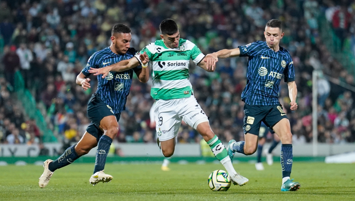 ¿Era falta? América empata ante Santos tras un tiro libre polémico de Roger Martínez