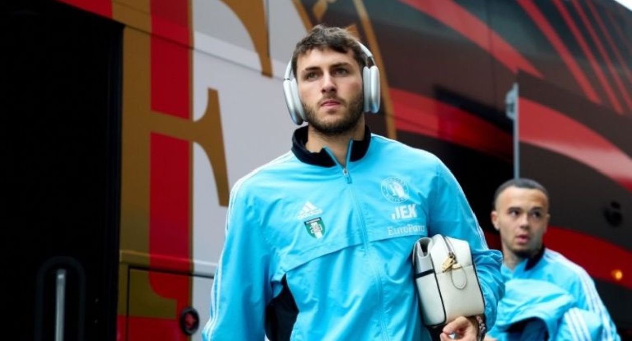 ¿Ya no lo quieren? La millonaria cifra que pide el Feyenoord por Santiago Giménez