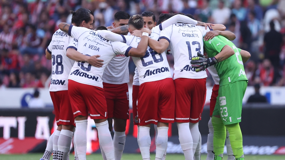 Chivas tendría su primer refuerzo para el Apertura 2023 y vendría de España, ¿quién es?