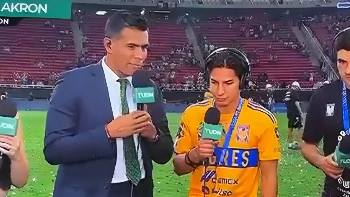 Redes critican a Oswaldo Sánchez por incomodar a Diego Lainez en entrevista; ¿qué dijo?