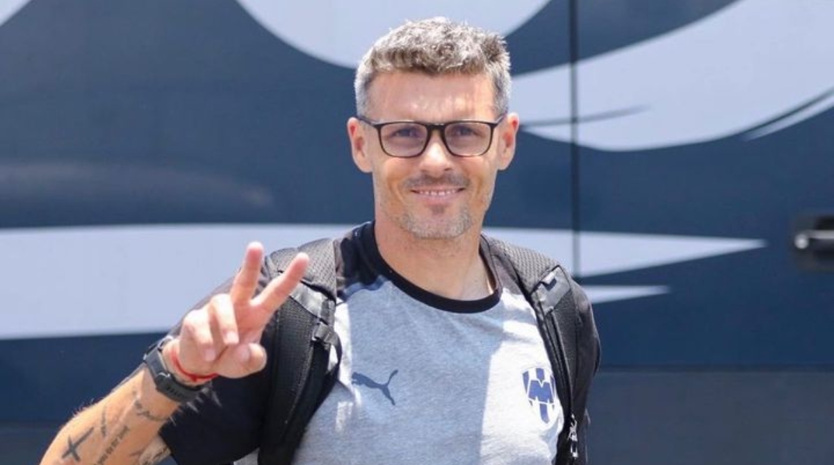 "Me gustan las mujeres", dice el 'Tano' Ortiz al ser cuestionado por Luis Chávez