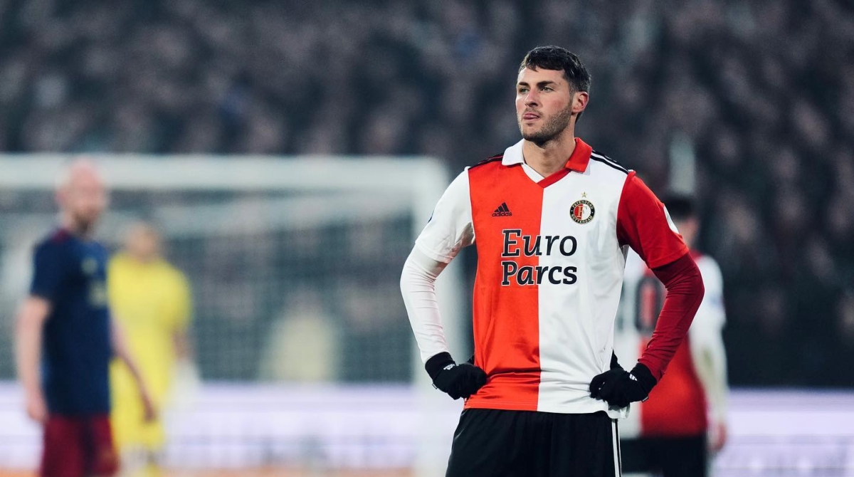 Santiago Giménez revela que saldrá del Feyenoord a un grande de Europa