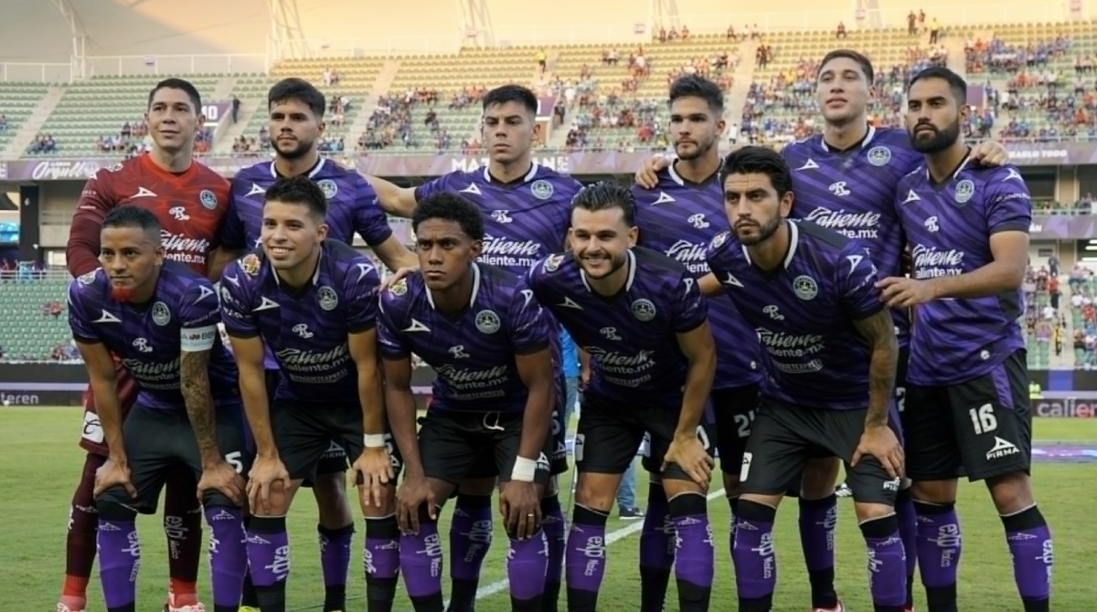 Futbolista del Mazatlán es exhibido por insultar a aficionado en redes sociales: "Anda a la mie..."