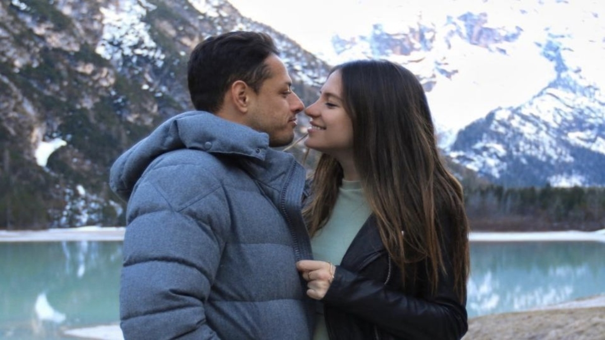 ¿Infiel? Chicharito causa polémica al ser visto con su exesposa pese a estar en una relación