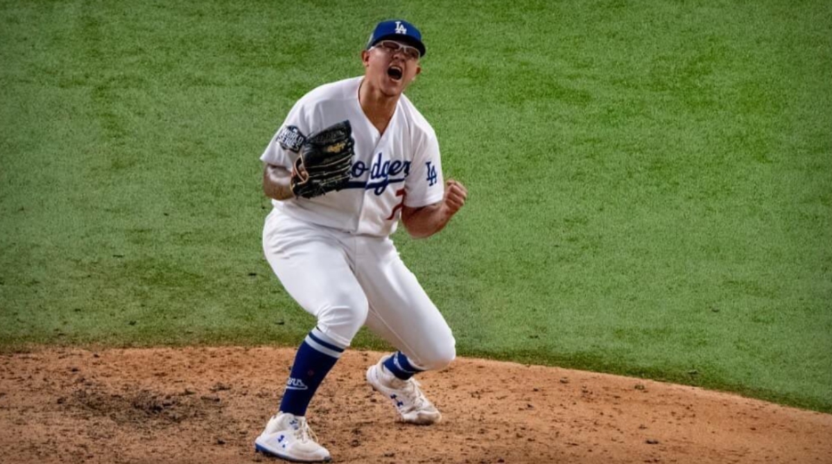 Julio Urías: Revelan la gravedad de las agresiones hacia su pareja en un estadio
