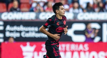 Él es Gilberto Mora, el "niño" de 15 años que debutó con Xolos con todo y una asistencia